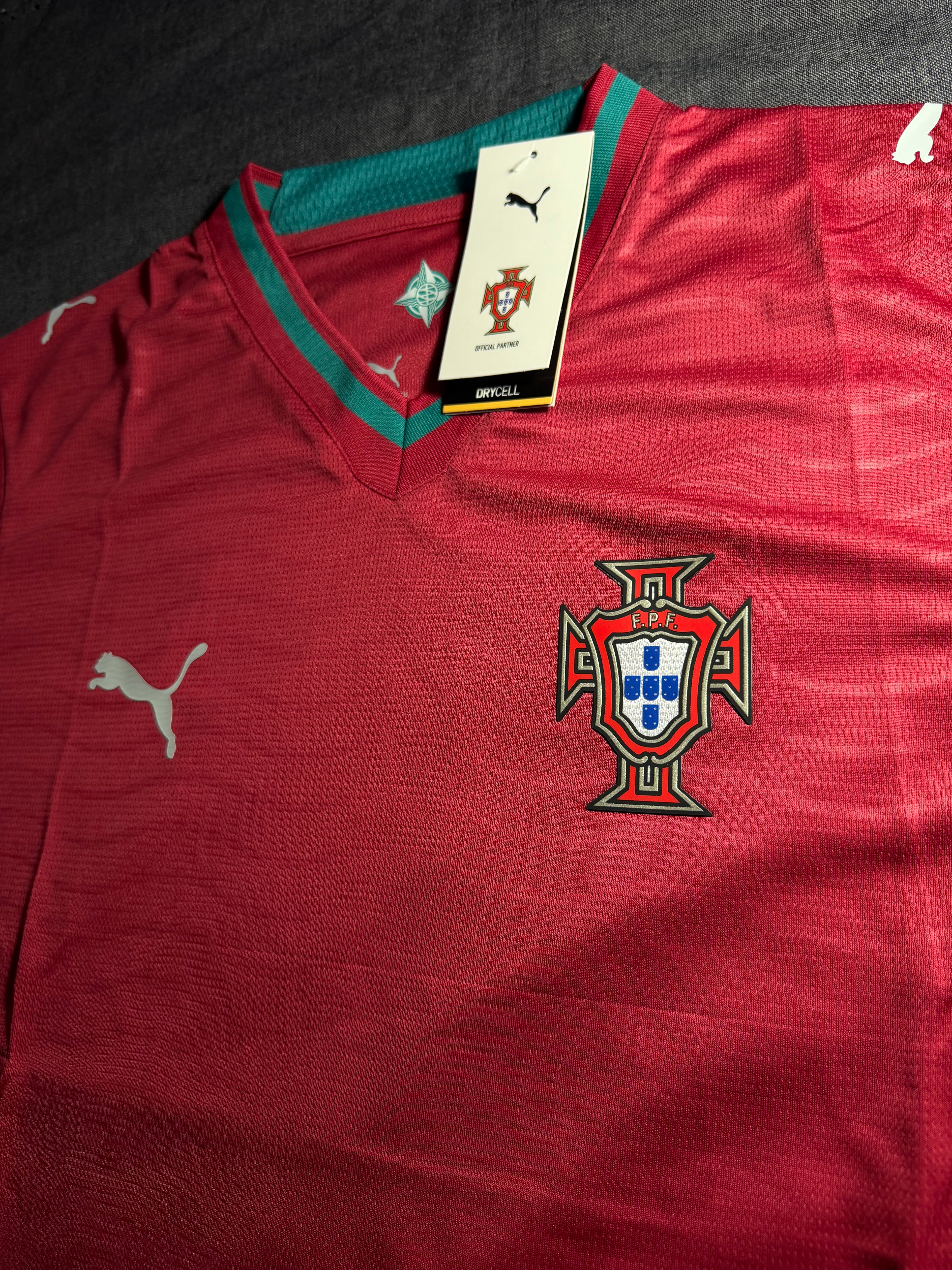 Camiseta Portugal local 2026