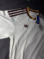 Camiseta España visita 26/27