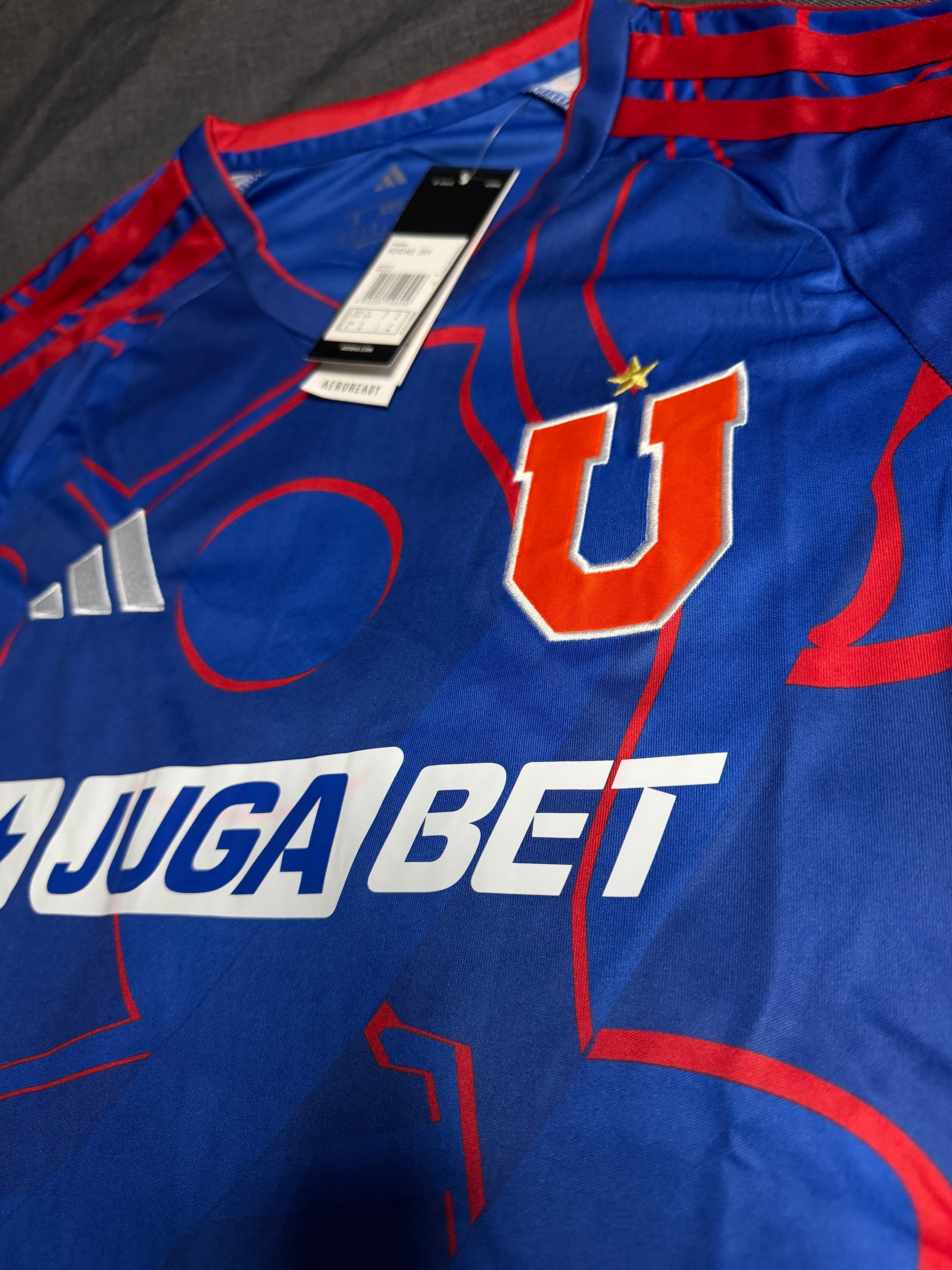 Camiseta U. de Chile local 2026