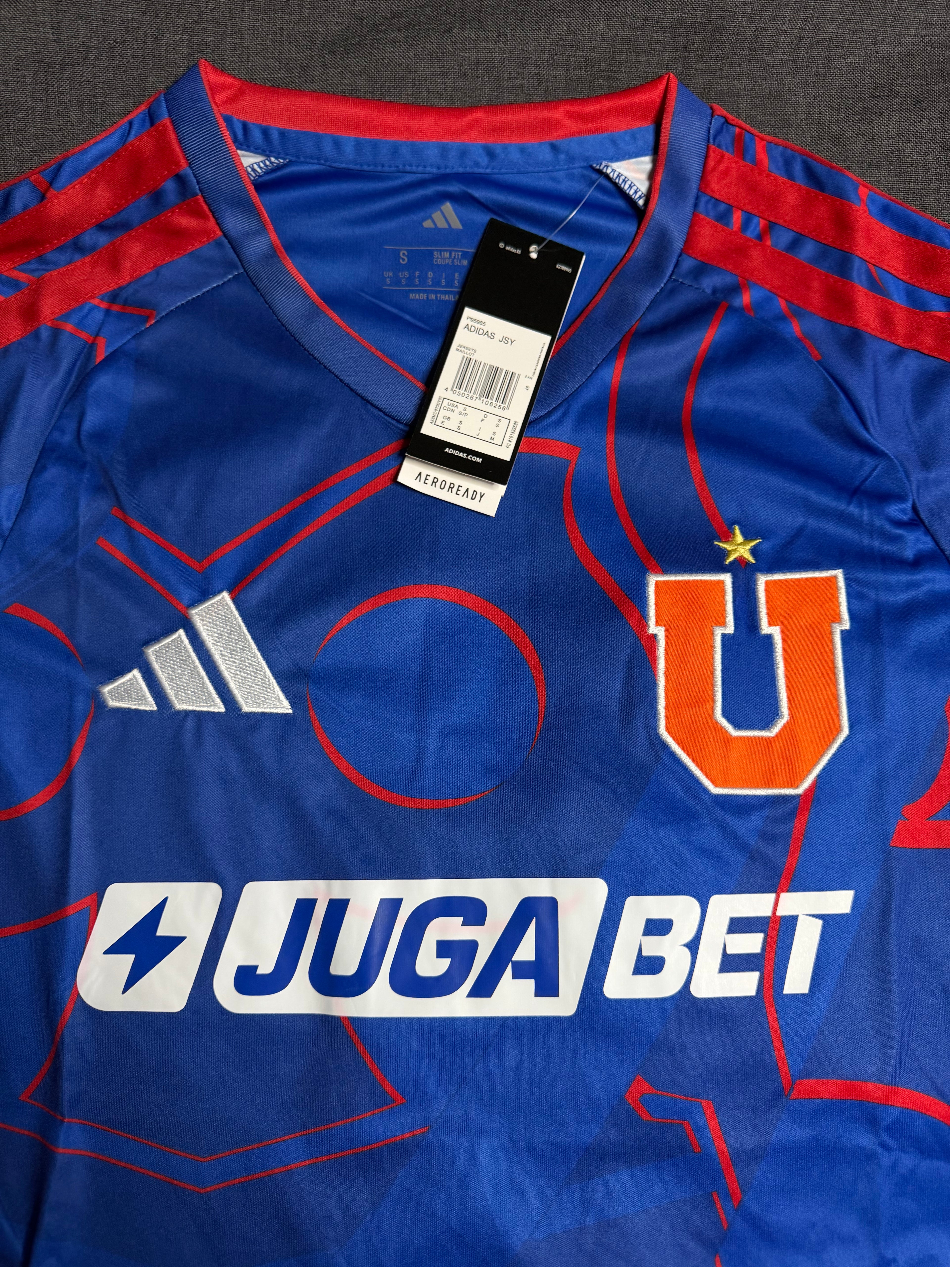 Camiseta U. de Chile local 2026