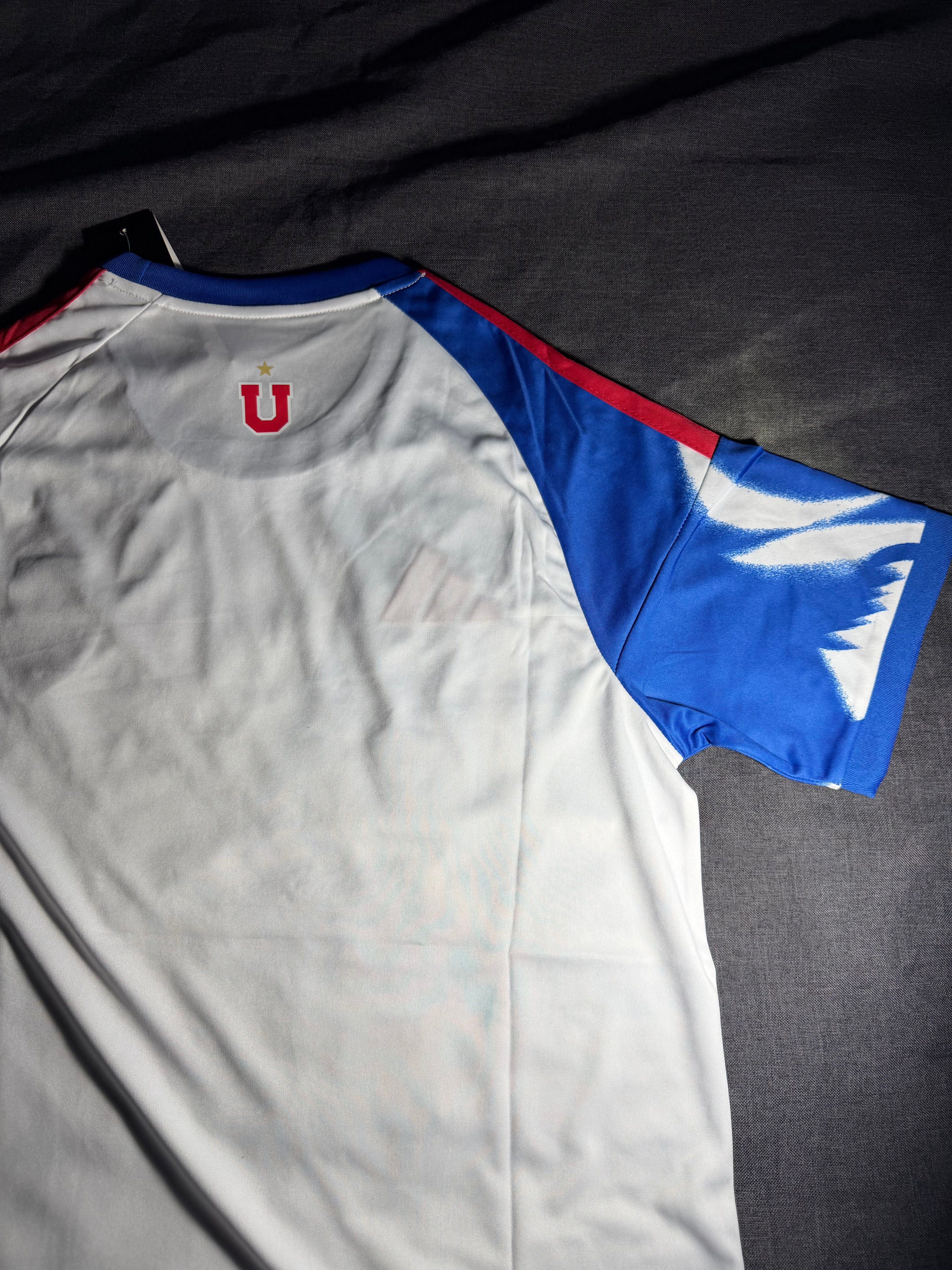 Camiseta U. de Chile Visitante 26/27