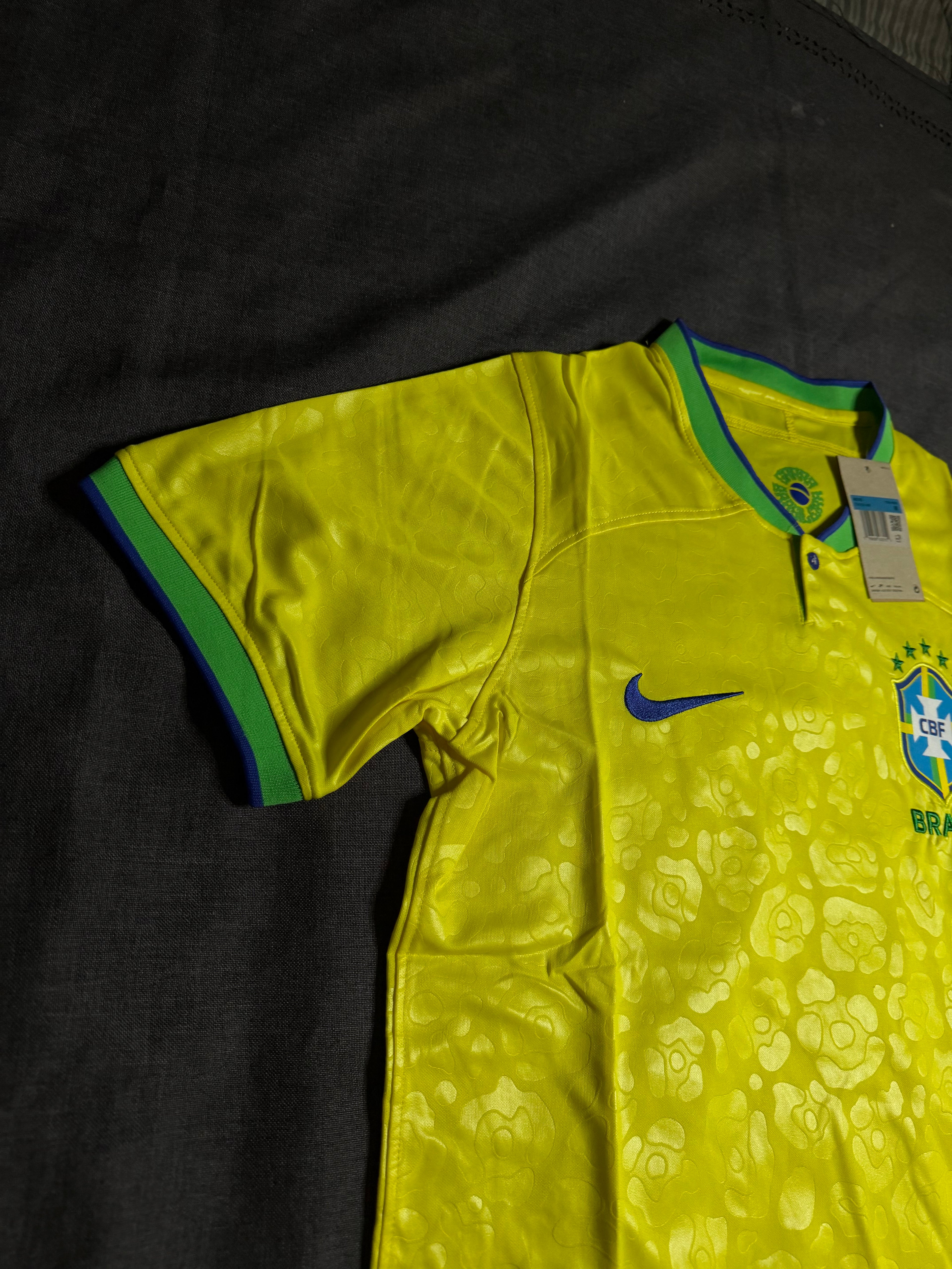 Camiseta Brasil local 22/23