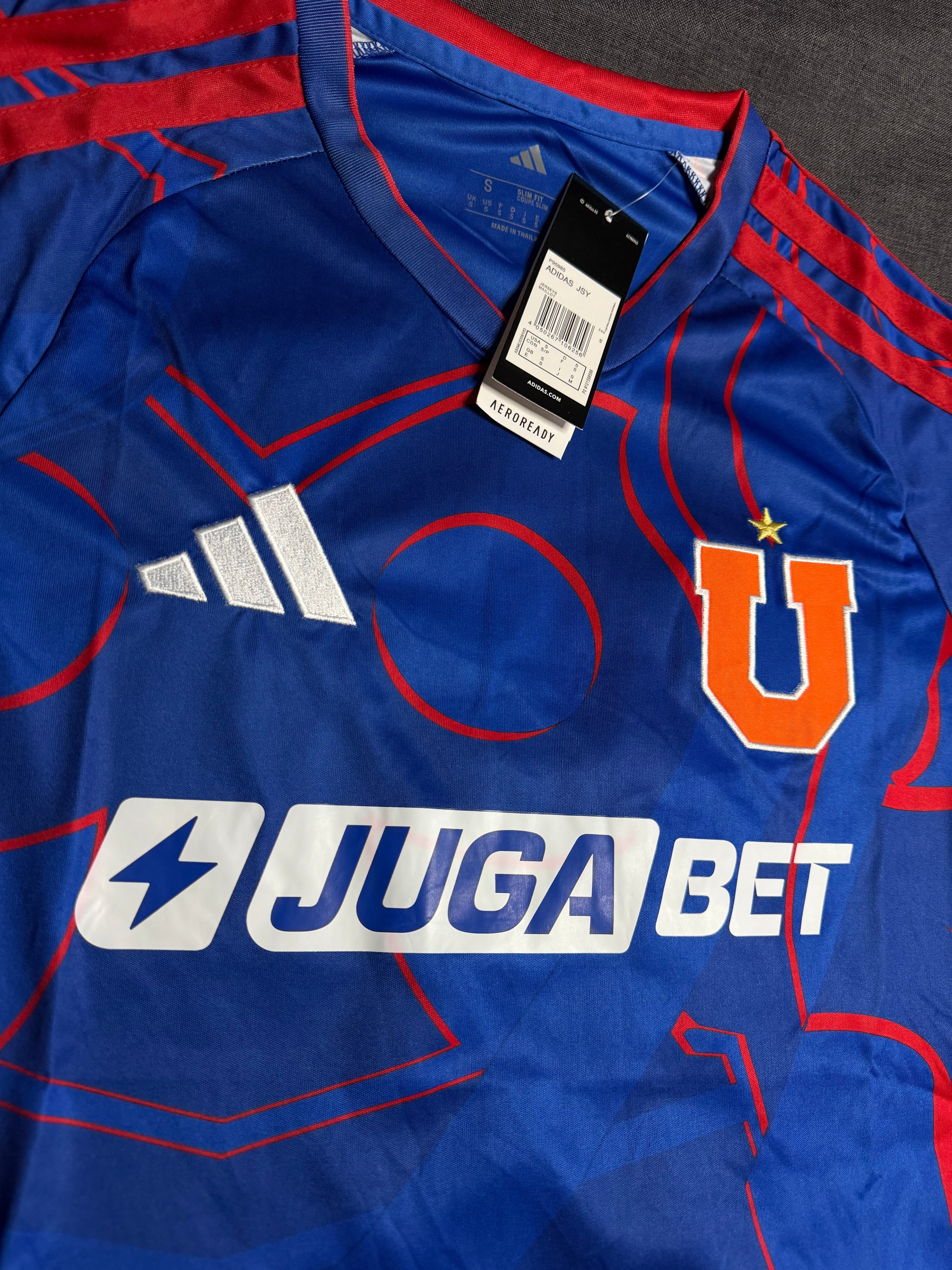 Camiseta U. de Chile local 2026