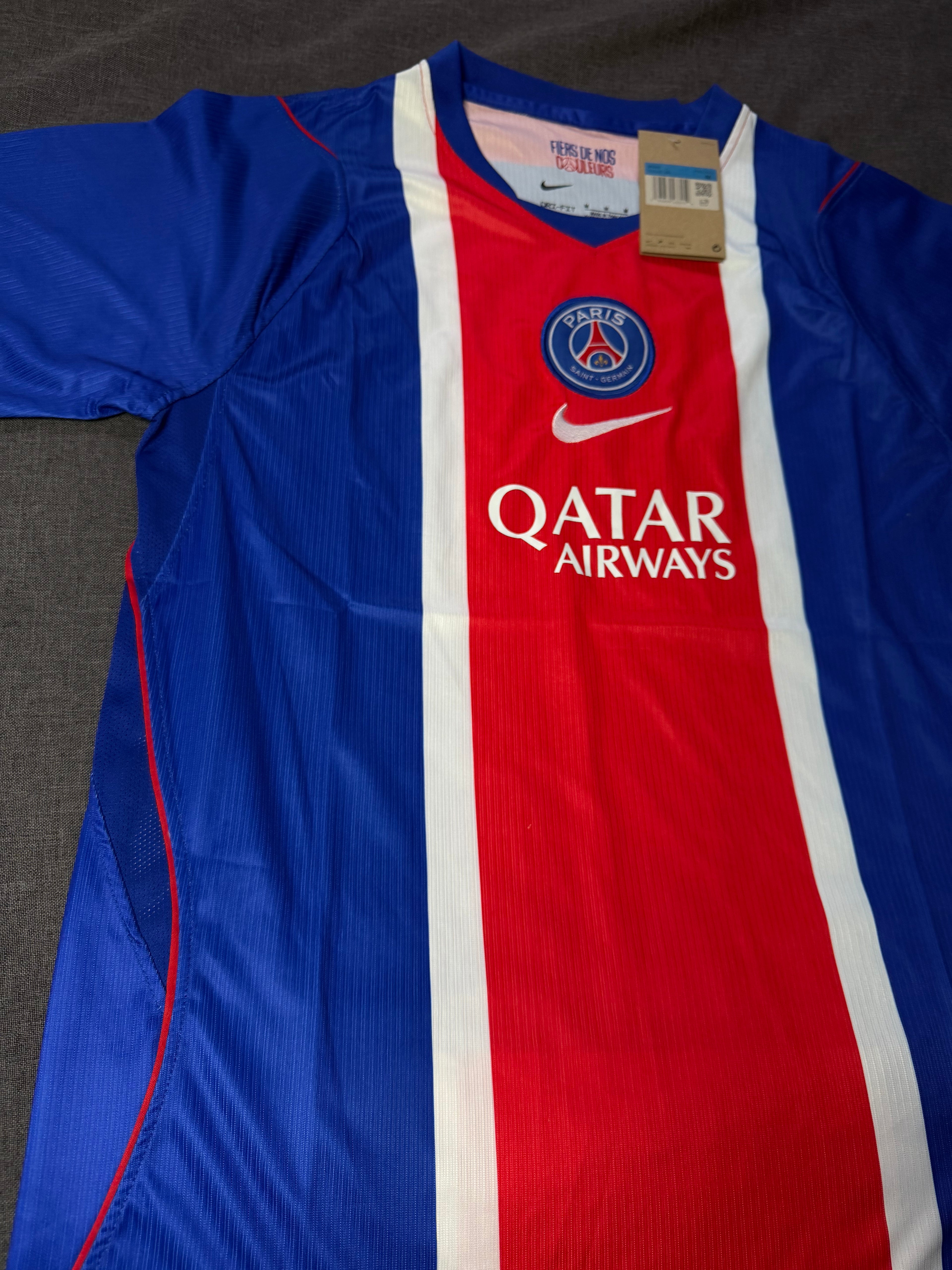 Camiseta PSG local 26/27